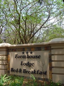 Farmhouse Lodge 017